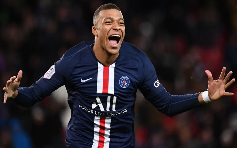 top ghi ban ligue 1 10 chan sut vi dai nhat lich su